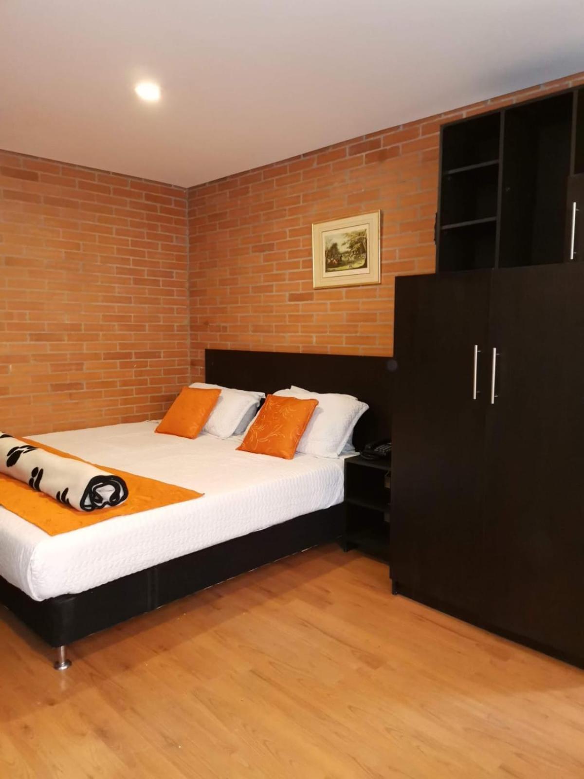 Hotel Bogota Astral Exterior photo